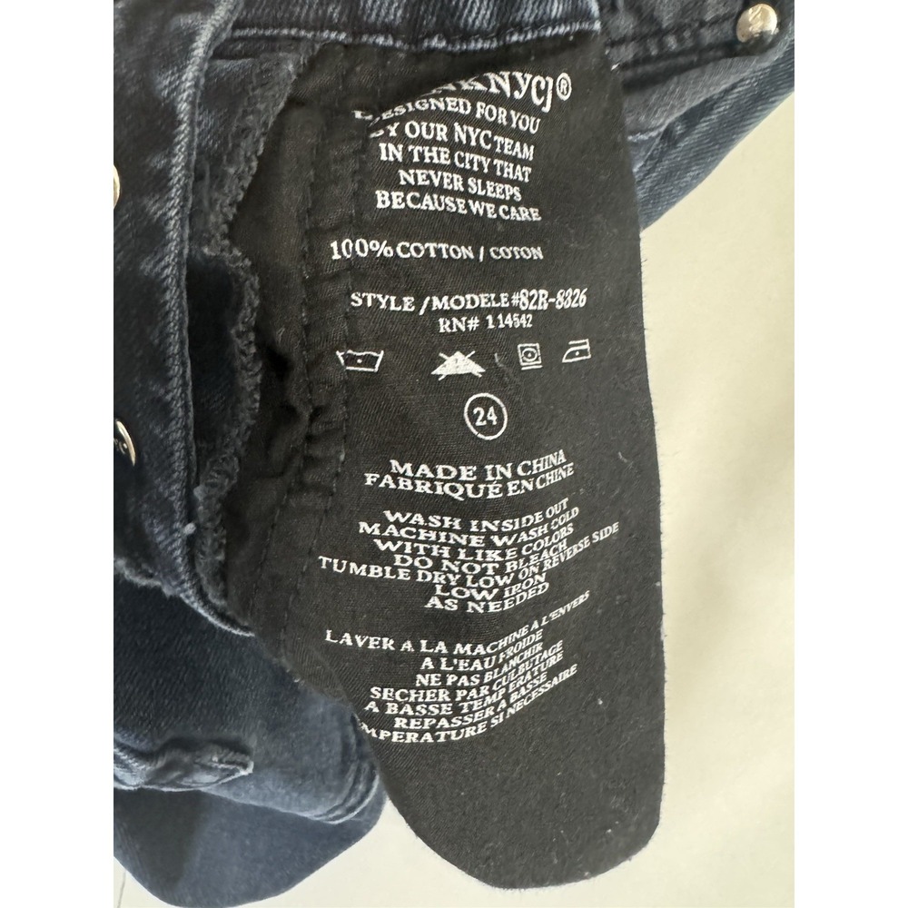 Blank NYC Denim Overall Shorts Women's Size 24 Dark Wash‎ Distressed Frayed Hem - Picture 8 of 8